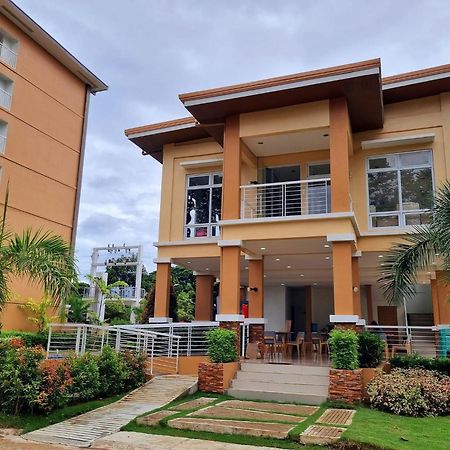 Condo In Camella Manors In Puerto Princesa Exteriér fotografie
