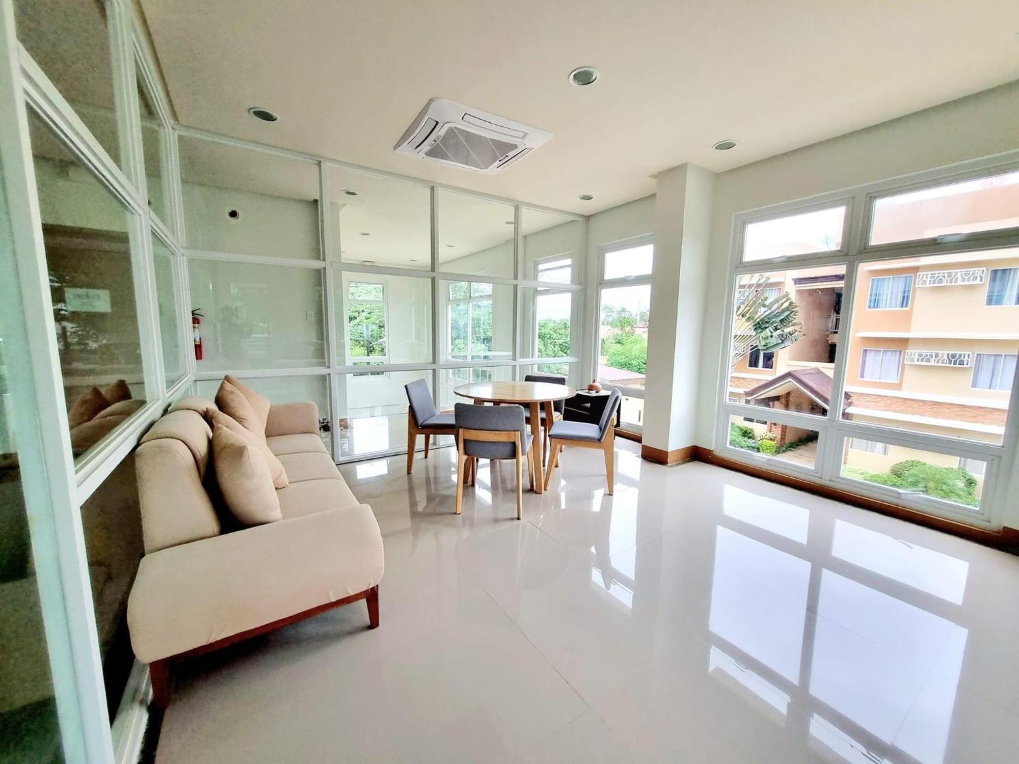 Condo In Camella Manors In Puerto Princesa Exteriér fotografie